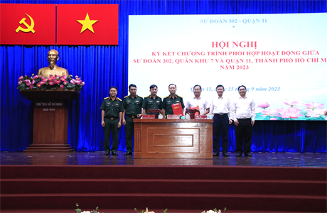 Sư đoàn 302 ký kết phối hợp với Quận 11, TPHCM