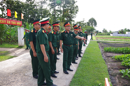 Bộ Tham mưu Quân khu tham quan, học tập tại tỉnh Tây Ninh