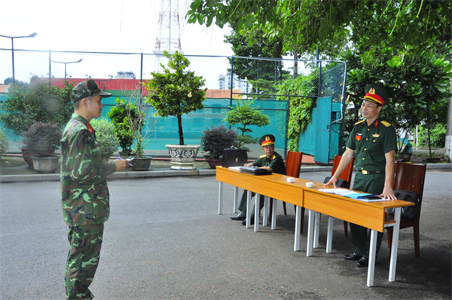 Bộ Tư lệnh Binh chủng Công binh kiểm tra công tác huấn luyện Công binh tại Bộ Tư lệnh TPHCM