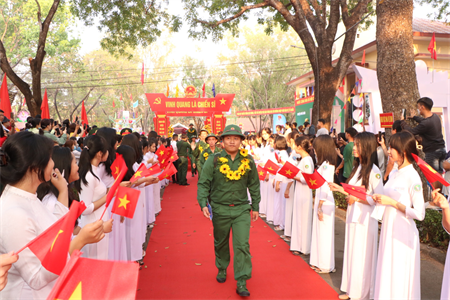 Thị xã Bến Cát, tỉnh Bình Dương xét duyệt chất lượng chính trị, chuẩn bị gọi công dân nhập ngũ năm 2024