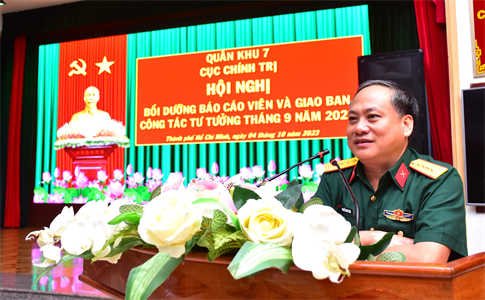 Cục Chính trị Quân khu bồi dưỡng báo cáo viên tháng 9 năm 2023