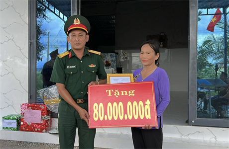Huyện Long Điền, tỉnh BR – VT bàn giao Nhà tình nghĩa quân - dân