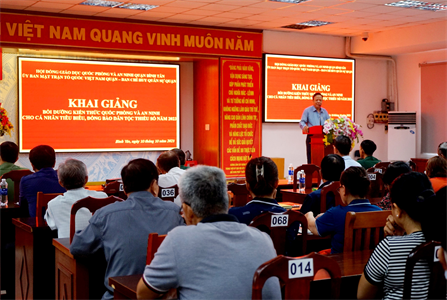 Quận Bình Tân bồi dưỡng kiến thức quốc phòng, an ninh cho cá nhân tiêu biểu đồng bào dân tộc thiểu số