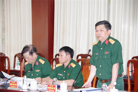 Học viện Lục quân trao đổi khảo sát đề tài khoa học quân sự cấp Bộ Quốc phòng tại Sư đoàn 5