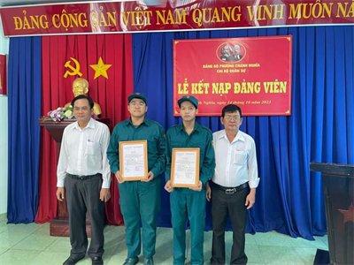 Phường Chánh Nghĩa, thành phố Thủ Dầu Một kết nạp đảng viên