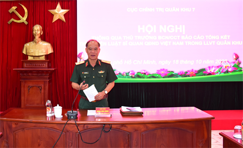 Cục Chính trị thông qua Báo cáo Tổng kết thực hiện Luật Sĩ quan trong LLVT Quân khu