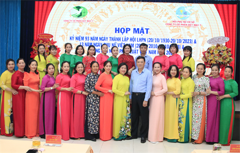 Hội phụ nữ Công ty Cổ phần Dệt May 7 gặp mặt kỷ niệm ngày 20/10