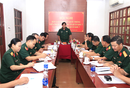 Hội nghị bàn giao đất quốc phòng, doanh trại cho Tòa án Quân sự Quân khu 7
