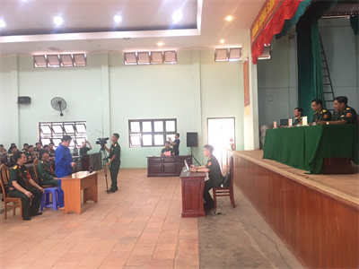 2 năm tù cho tội “Đào ngũ”