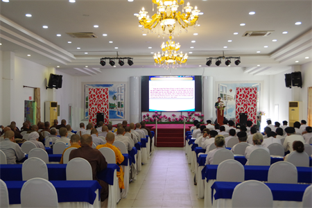 Tỉnh Long An: 120 chức sắc, chức việc, nhà tu hành được bồi dưỡng kiến thức quốc phòng an ninh