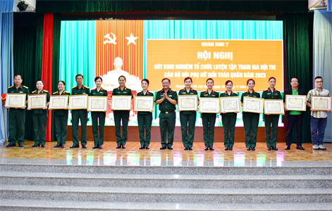 Cục Chính trị Quân khu 7 rút kinh nghiệm tham gia Hội thi cán bộ Hội phụ nữ giỏi toàn quân năm 2023