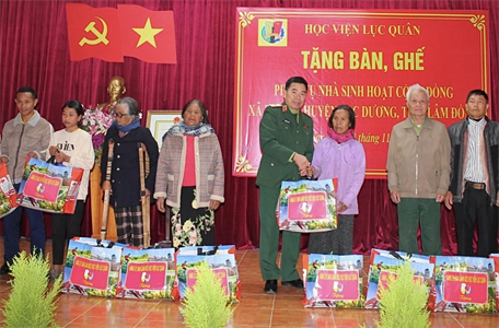Học viện Lục quân hỗ trợ địa phương xây dựng thiết chế văn hóa