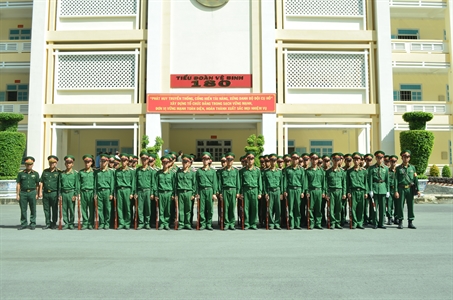 Đảng bộ Tiểu đoàn 180 – Bộ Tham mưu Quân khu 10 năm xây dựng chi bộ “4 tốt” đảng viên “5 tốt”.