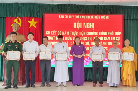 Thị xã Kiến Tường nâng cao hiệu quả phối hợp với các tôn giáo