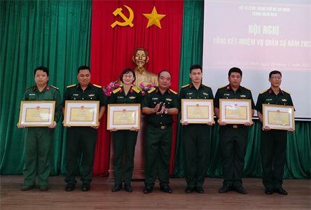 Trung đoàn 10 tổng kết nhiệm vụ quân sự năm 2023