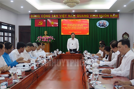 Chủ tịch UBND TPHCM gởi thư khen các đơn vị thực hiện tốt, hiệu quả phong trào thi đua 60 ngày đêm đẩy nhanh tiến độ giải ngân đầu tư công