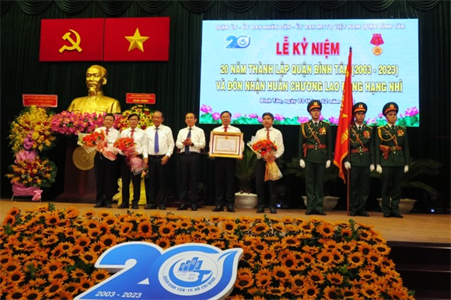Quận Bình Tân kỷ niệm 20 năm thành lập và đón nhận Huân chương Lao động hạng Nhì