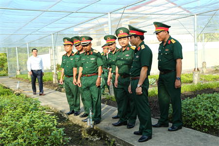 Bộ Quốc phòng kiểm tra công tác quân sự quốc phòng tại tỉnh Long An