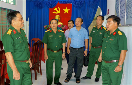 Quân khu 7 kiểm tra công tác tuyển chọn, gọi công dân nhập ngũ năm 2024 tại huyện Cần Giuộc
