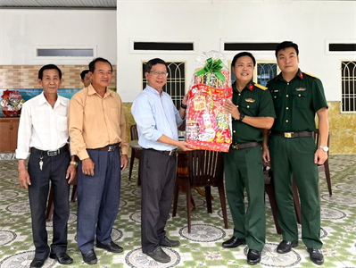 Kho K6, Cục Kỹ thuật Quân khu chúc mừng Giáng sinh các giáo xứ trên địa bàn