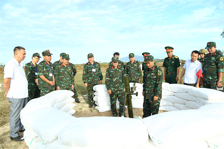 Quân khu 7 nghiệm thu sản phẩm động viên công nghiệp