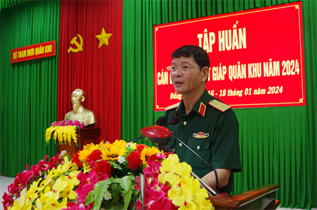 Bộ Tham mưu Quân khu tập huấn cán bộ Tăng Thiết giáp năm 2024