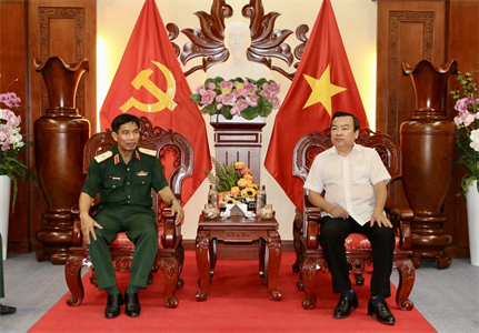 Thiếu tướng Đặng Văn Hùng, Phó Tư lệnh - Tham mưu trưởng Quân khu thăm chúc tết các cơ quan, đơn vị trên địa bàn tỉnh Tây Ninh