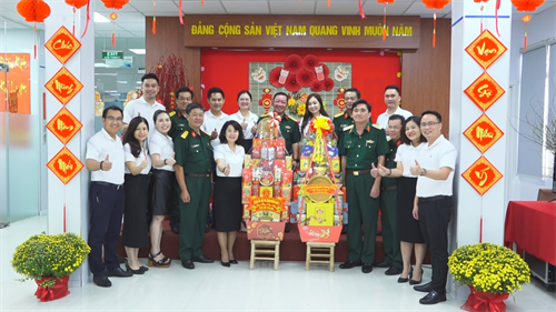Thiếu tướng Võ Văn Thi thăm, chúc Tết các doanh nghiệp trên địa bàn TPHCM