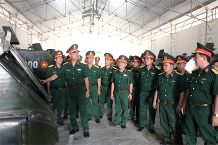 LLVT Quân khu: Tập trung lãnh đạo, chỉ đạo thực hiện tốt nhiệm vụ công tác kỹ thuật trong tình hình mới
