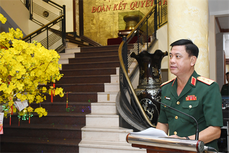 Bộ Tư lệnh Quân khu gặp mặt, đón giao thừa Xuân Giáp Thìn 2024