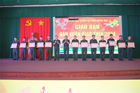 Bộ CHQS tỉnh Đồng Nai: Vui xuân đón tết an toàn, sẵn sàng chiến đấu cao
