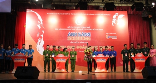 Bắt đầu vòng thi cấp cụm Hội thi "Ánh sáng soi đường"