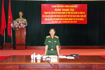 Thanh tra Quốc phòng Quân khu 7 làm việc tại Sư đoàn 5