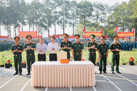 Lực lượng vũ trang tỉnh Tây Ninh ra quân huấn luyện năm 2024