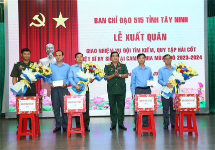 Ban Chỉ đạo 515 tỉnh Tây Ninh tổ chức lễ xuất quân tiễn hai Đội K70 và K71 tìm kiếm, hồi hương hài cốt liệt sĩ