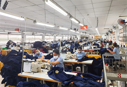 Các doanh nghiệp Quân khu 7: Sôi nổi ra quân sản xuất đầu năm