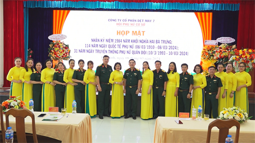 Công ty Dệt may 7 họp mặt kỷ niệm Ngày Quốc tế Phụ nữ 8/3