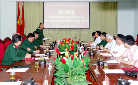 Bộ Tư lệnh Thành phố Hồ Chí Minh trao tặng kinh phí xây nhà "Tình nghĩa quân - dân"