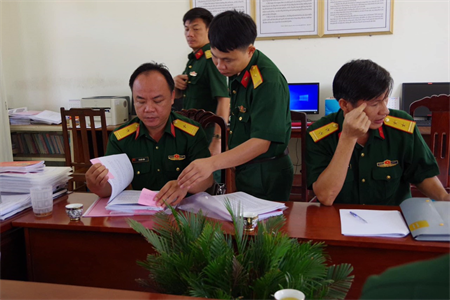 Sư đoàn 5 kiểm tra hoạt động công tác Đảng, công tác chính trị quý I năm 2024 và công tác chuẩn bị Đại hội Thi đua Quyết thắng tại Trung đoàn 271