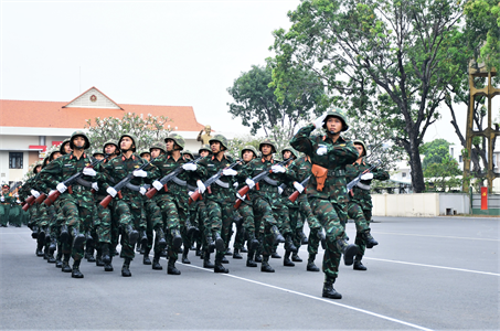 Bộ Quốc phòng sửa đổi Luật Sĩ quan để bảo đảm quyền lợi về nhà ở, tuổi phục vụ, tiền lương