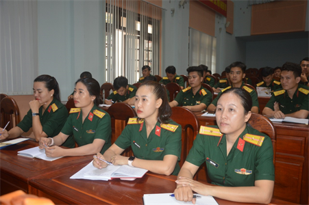 Bộ CHQS tỉnh Bình Phước: Tập huấn kỹ năng, phương pháp hoạt động CTĐ, CTCT