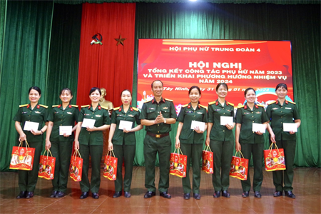 Hiệu quả các phong trào thi đua của Hội phụ nữ Trung đoàn 4, Sư đoàn 5