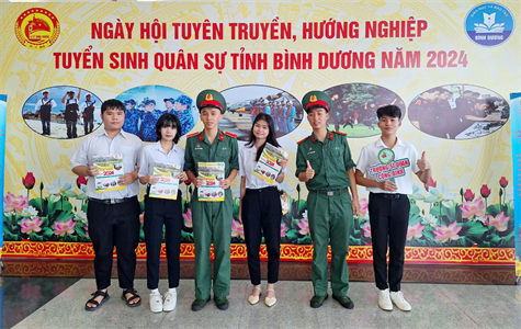Tỉnh Bình Dương: Hơn 1.200 học sinh tham gia ngày hội  tuyên truyền, hướng nghiệp tuyển sinh quân sự