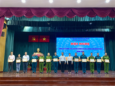 Quận Phú Nhuận hoàn thành xuất sắc nhiệm vụ tuyển chọn và gọi công dân nhập ngũ năm 2024