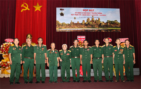 Họp mặt truyền thống kỷ niệm 45 năm thành lập Mặt trận 479