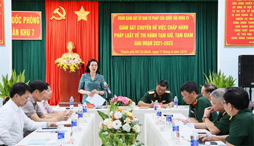 Đoàn giám sát Ủy ban Tư pháp của Quốc hội khóa XV giám sát chuyên đề tại Trại tạm giam K35 Quân khu 7