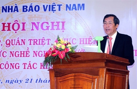 Quán triệt thực hiện mười điều quy định đạo đức nghề báo