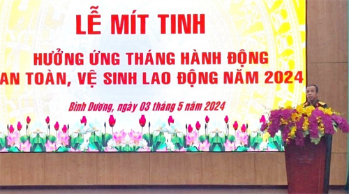 Bộ CHQS tỉnh Bình Dương mít tinh hưởng ứng Tháng hành động về an toàn, vệ sinh lao động năm 2024
