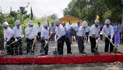 Viettel Long An: Tài trợ xây dựng 10 cây cầu tặng nhân dân Long An