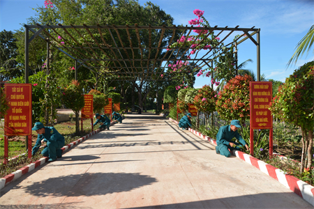 Chính quy, xanh, sạch, đẹp nơi biên cương